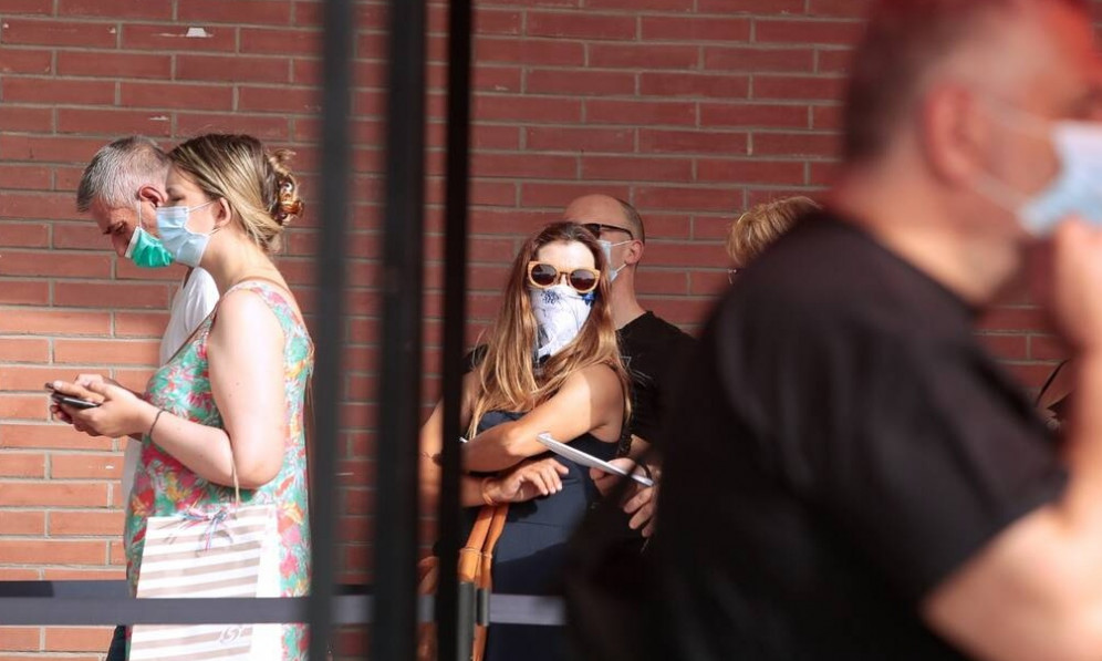 Μετάλλαξη Δέλτα - Τρομάζει η μεταδοτικότητα: 9 άνθρωποι μολύνουν 81 - Πόσο απέχουμε από την ανοσία