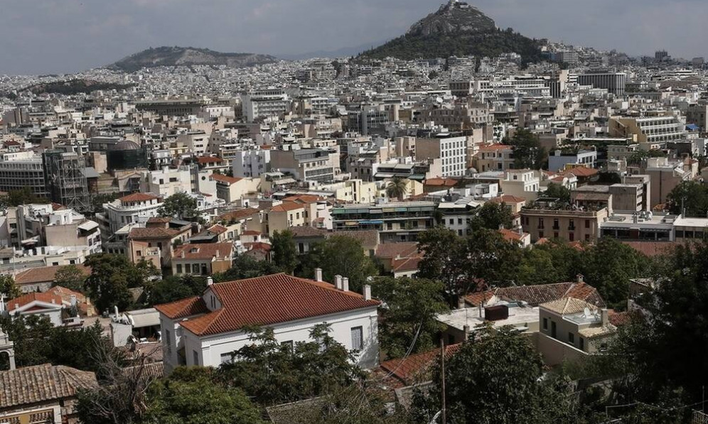 ΕΝΦΙΑ: Ποιοι θα πληρώσουν μισό φόρο για τα ακίνητά τους