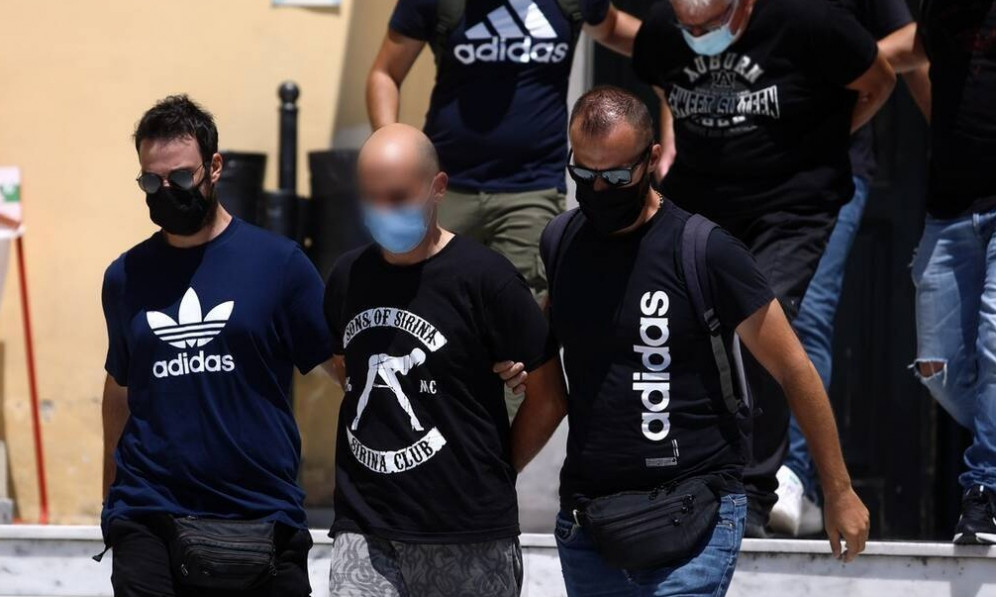 Η συγκλονιστική κατάθεση της κοπέλας που έσωσε την 19χρονη – «Την πήρα αγκαλιά για να ηρεμήσει»