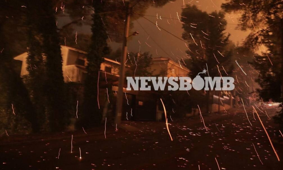 Φωτιά στους Θρακομακεδόνες: Δραματικές εικόνες του newsbomb.gr - «Βρέχει φωτιά» (pics)