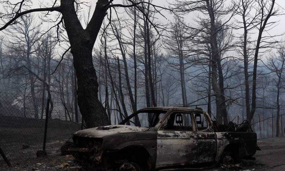 Καταγγελίες Πατούλη για εμπρησμούς: Δεν είναι τυχαία, υπάρχει σχέδιο- Γκαζάκια στο πάρκο Τρίτση