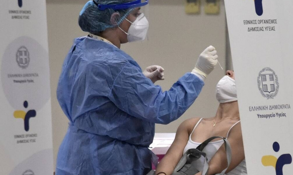 Λινού: Τι είναι το post covid σύνδρομο - Πόσο κινδυνεύουν όσοι πέρασαν ελαφριά τη νόσο