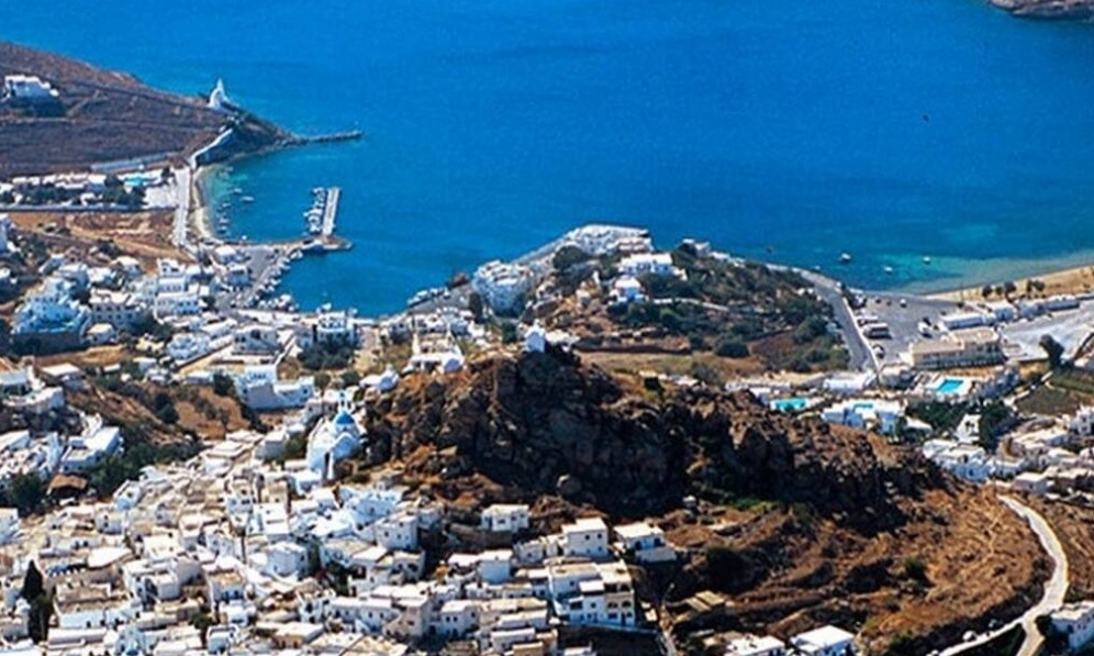 Φονικό στην Ίο: Τον σκότωσε με δύο μπουνιές έξω από φούρνο - Υποστηρίζει ότι βρισκόταν σε αυτοάμυνα