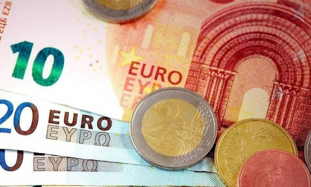 Ρύθμιση Οφειλών: Ποιοι μπορούν να μεταπηδήσουν από την πάγια ρύθμιση στις 72 δόσεις - Τροπολογία