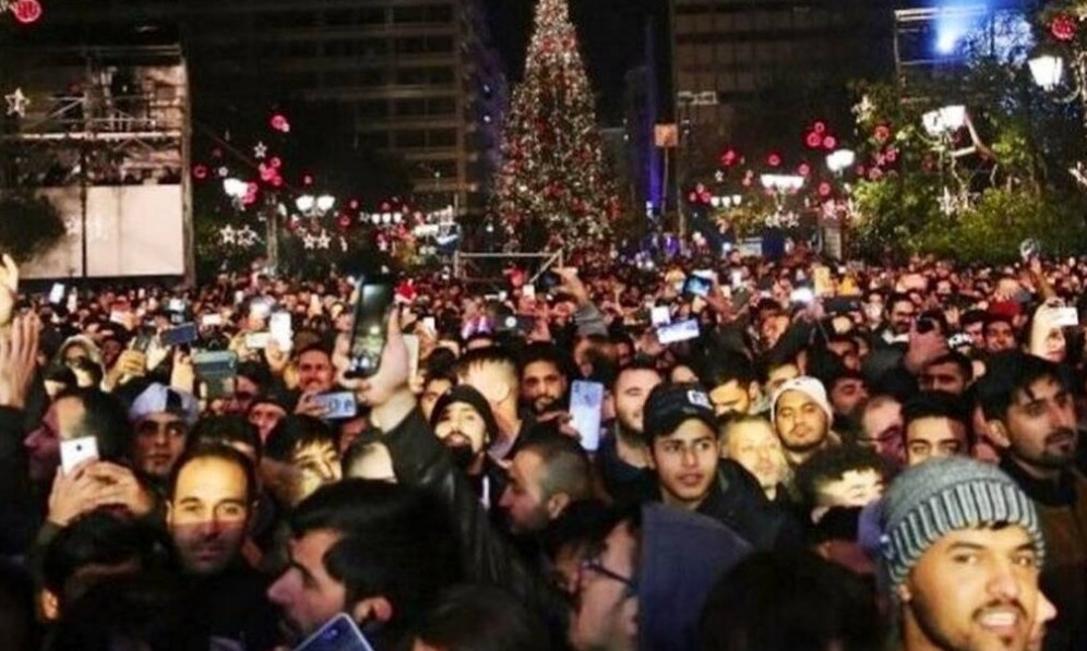 Οι Πακιστανοί ζητούν συγγνώμη και ακύρωση των προστίμων για τις εικόνες στο Σύνταγμα